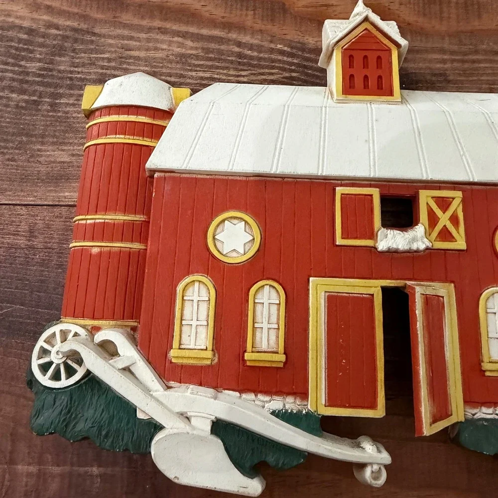 Vintage 1975 Homco Red Barn Silo Wall Plaque Dart Ind 7369 Made in USA